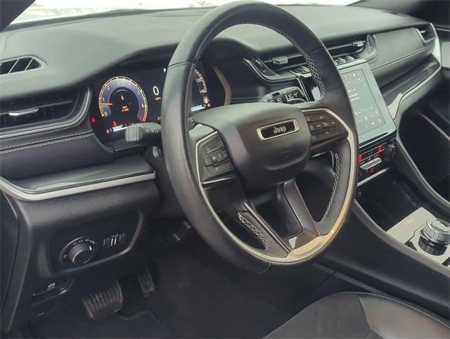 2022 Jeep Grand Cherokee L Altitude 4x4