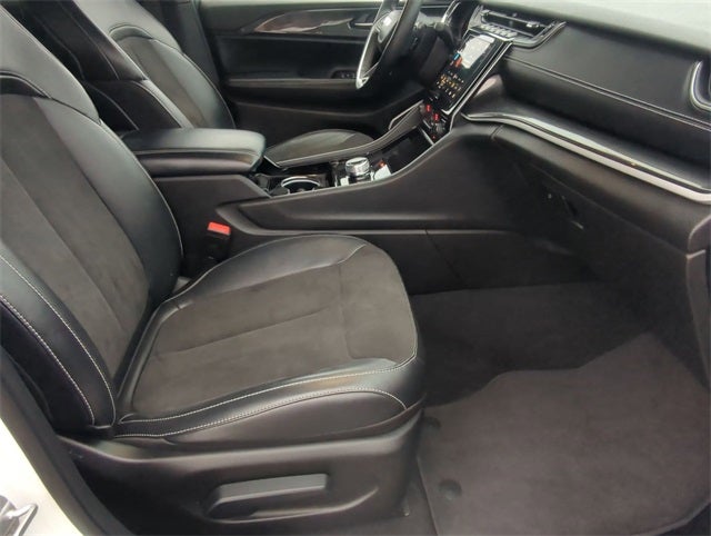 2022 Jeep Grand Cherokee L Altitude 4x4