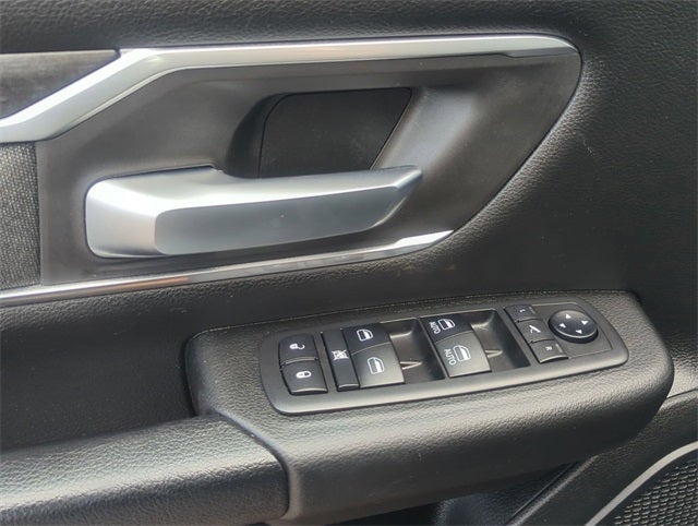 2019 RAM 1500 Big Horn/Lone Star Crew Cab 4x4 5'7' Box