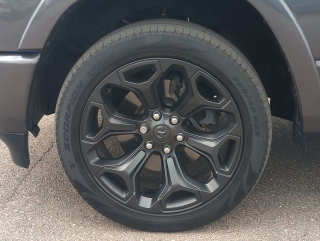 2023 RAM 1500 Limited Crew Cab 4x4 5'7' Box