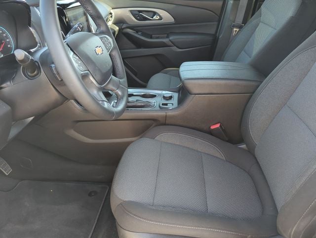 2023 Chevrolet Traverse FWD LT Cloth