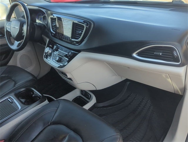 2020 Chrysler Pacifica Touring L Plus