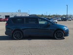 2025 Chrysler Pacifica Limited AWD