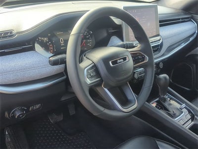 2023 Jeep Compass Latitude Lux FWD