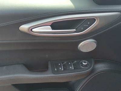 2025 Alfa Romeo Giulia AWD
