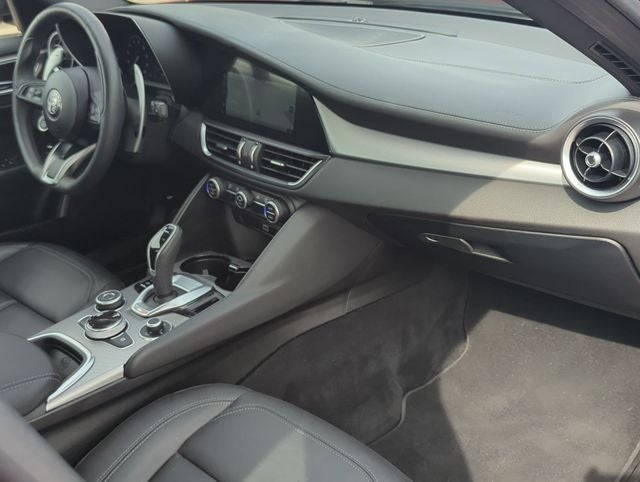 2025 Alfa Romeo Giulia AWD