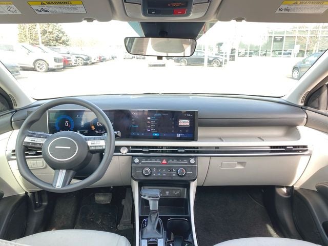 2025 Hyundai TUCSON SE