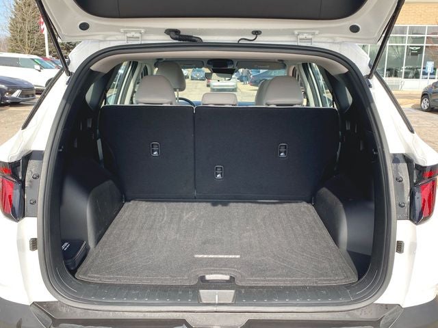 2025 Hyundai TUCSON SE