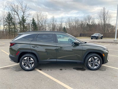 2025 Hyundai TUCSON SEL