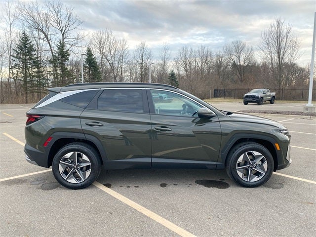 2025 Hyundai TUCSON SEL