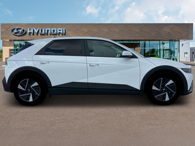 2025 Hyundai IONIQ 5 SE