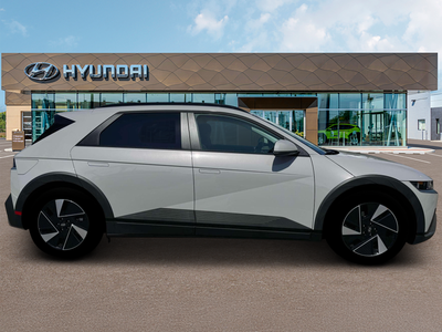 2025 Hyundai IONIQ 5 SEL