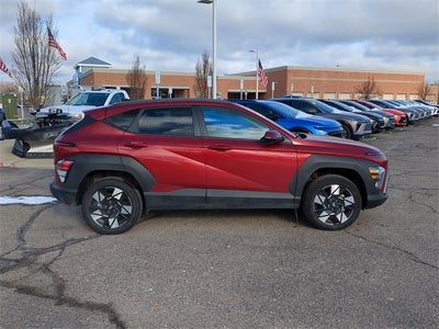 2024 Hyundai KONA SEL