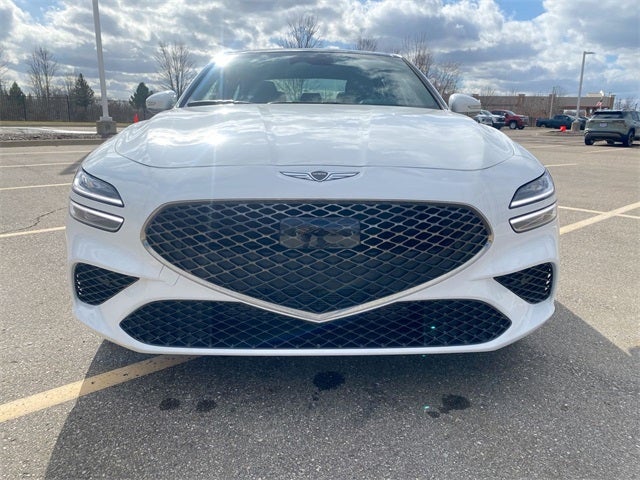 2024 Genesis G70 2.5T