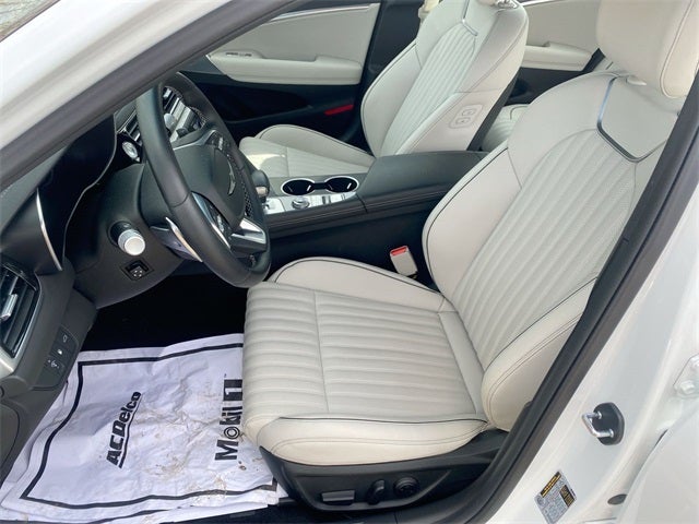 2024 Genesis G70 2.5T