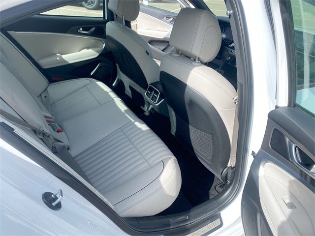 2024 Genesis G70 2.5T