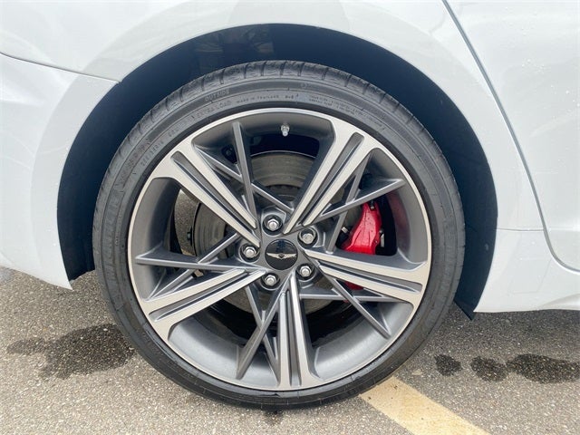 2024 Genesis G70 2.5T