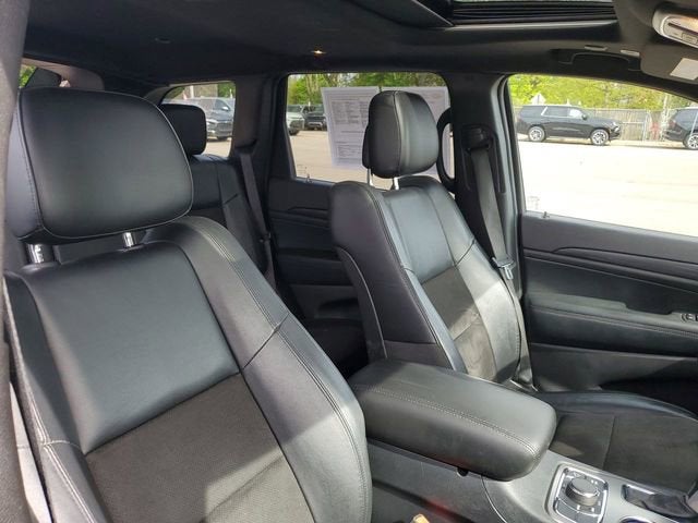 2020 Jeep Grand Cherokee Laredo