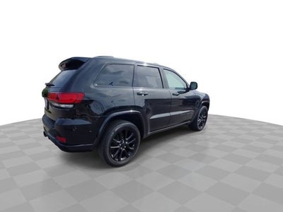 2020 Jeep Grand Cherokee Laredo