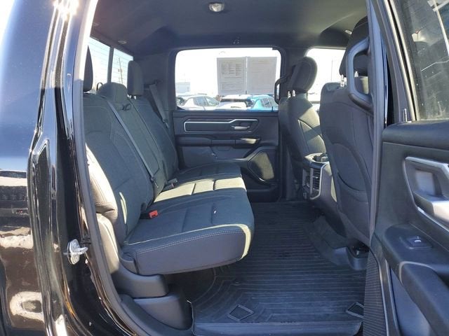 2020 RAM 1500 Big Horn Crew Cab 4x4 5'7" Box