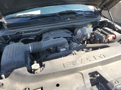 2020 RAM 1500 Big Horn Crew Cab 4x4 5'7" Box