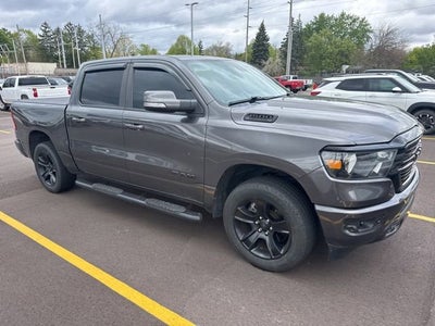 2020 RAM 1500 Big Horn Crew Cab 4x4 5'7" Box