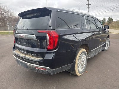 2024 GMC Yukon XL SLT