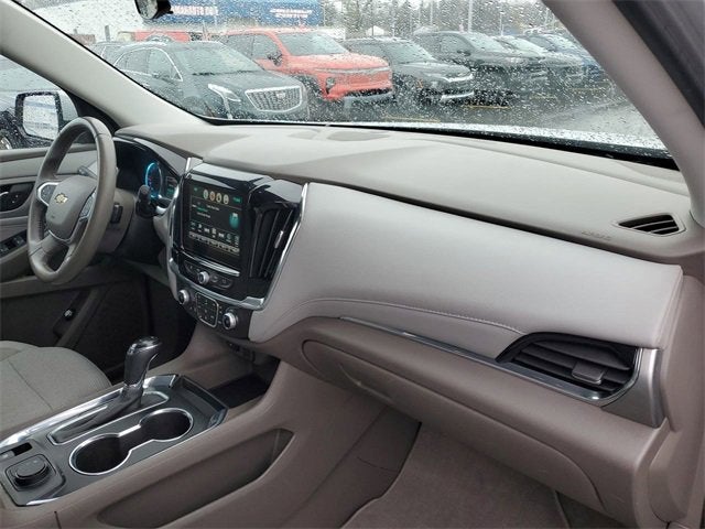 2018 Chevrolet Traverse LT Cloth