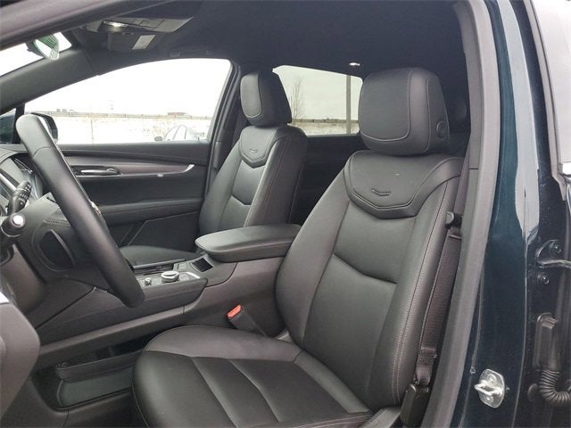 2024 Cadillac XT5 Luxury