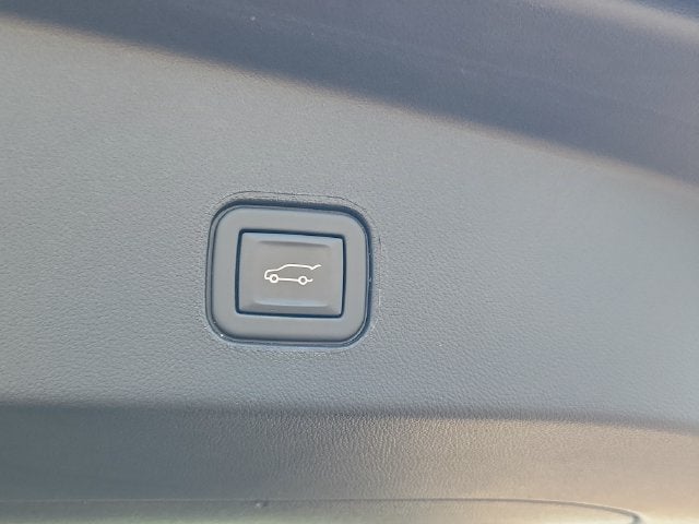 2024 Cadillac LYRIQ Sport 1