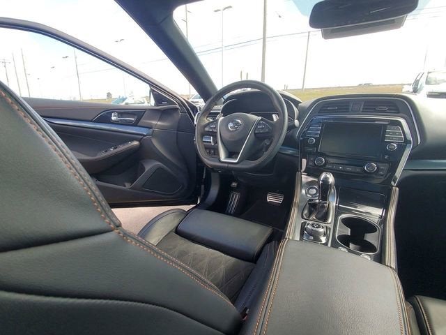 2020 Nissan Maxima SR