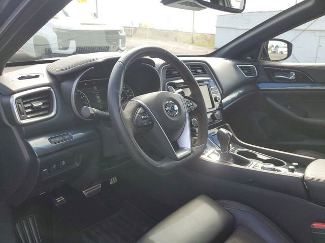 2020 Nissan Maxima SR