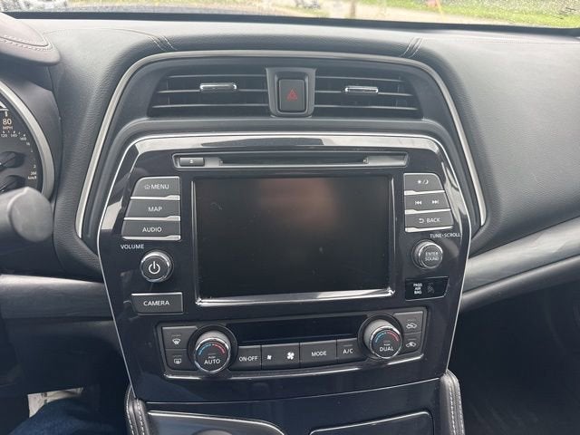2023 Nissan Maxima Platinum