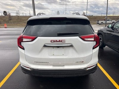 2022 GMC Terrain AT4