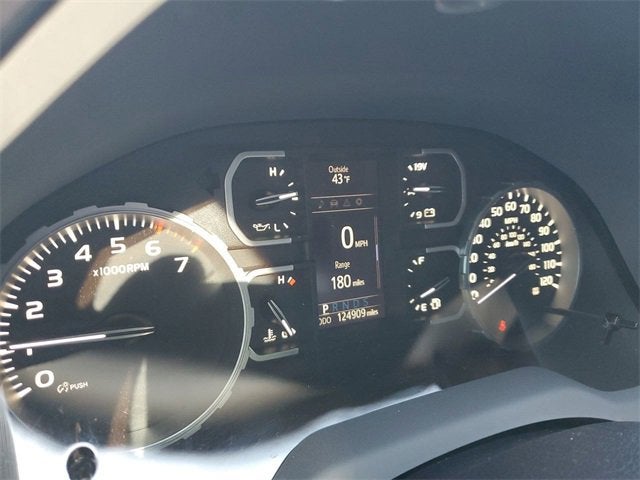 2018 Toyota Tundra SR5 5.7L V8