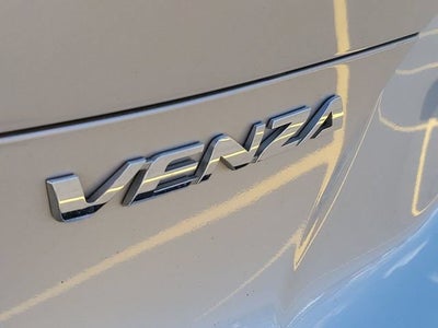 2024 Toyota Venza XLE