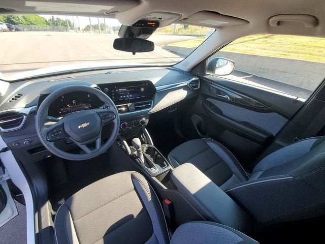 2025 Chevrolet Trailblazer LS