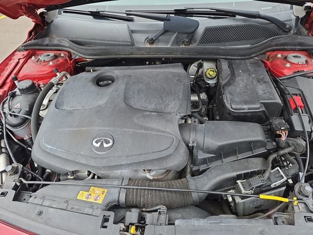 2017 INFINITI QX30 Premium