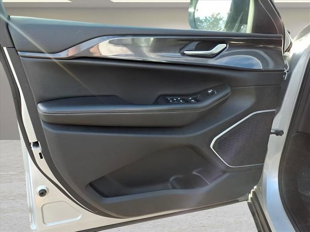 2022 Jeep Grand Cherokee Altitude 4x4