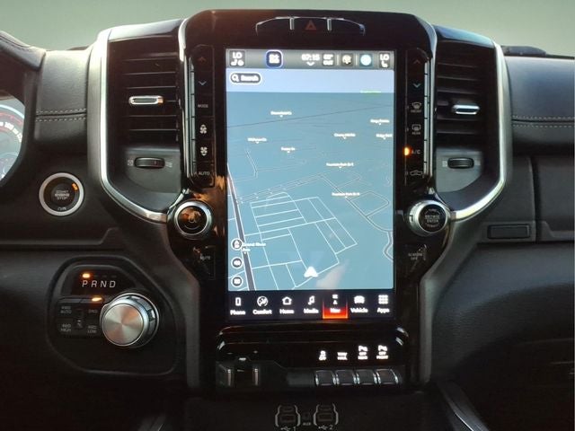 2022 RAM 1500 Laramie Crew Cab 4x4 5'7" Box