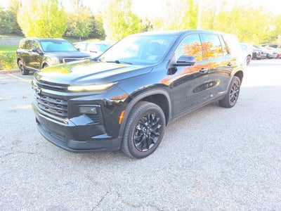 2024 Chevrolet Traverse LS