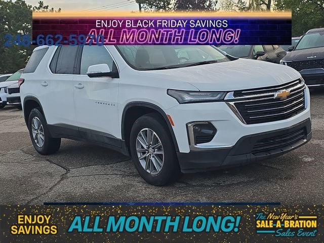 2023 Chevrolet Traverse LT Cloth