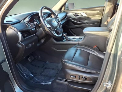 2022 Chevrolet Traverse LT Leather