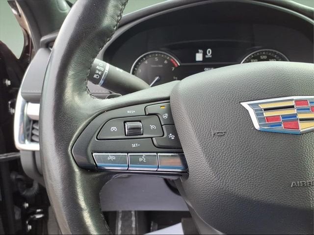 2023 Cadillac XT4 Luxury