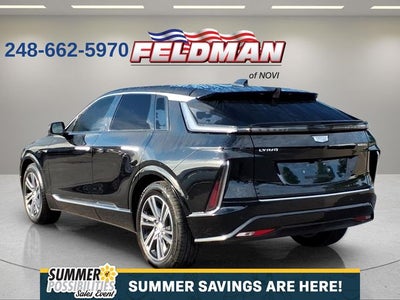 2024 Cadillac LYRIQ Luxury 2