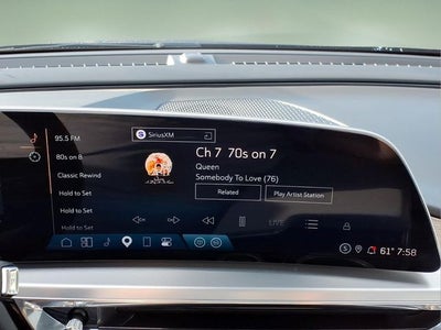 2024 Cadillac LYRIQ Luxury 2