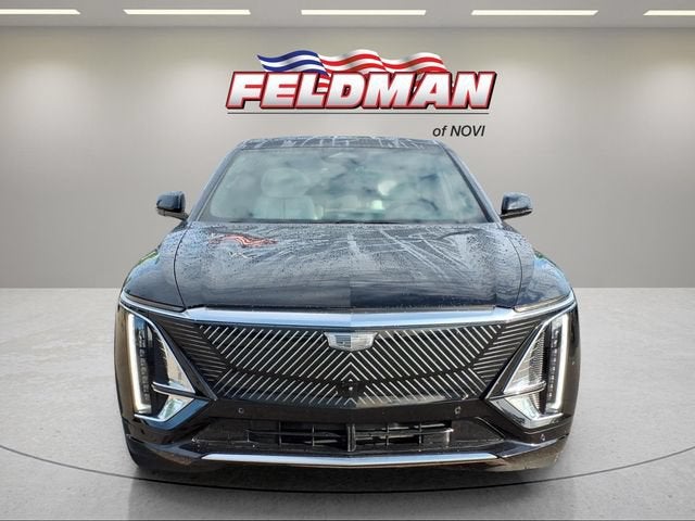 2024 Cadillac LYRIQ Luxury 2