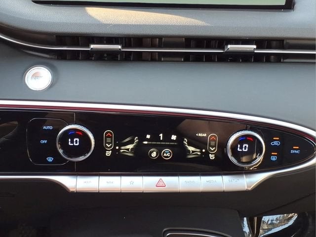 2025 Genesis GV70 2.5T AWD