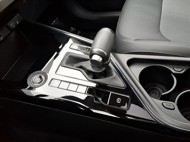 2024 Kia Niro EX Touring