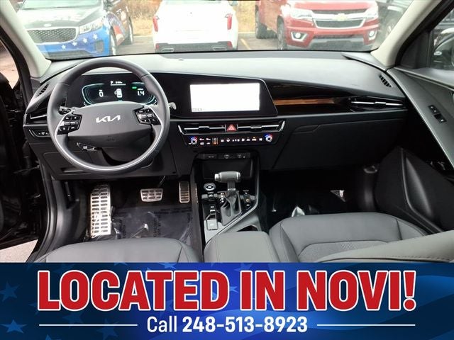 2024 Kia Niro EX Touring